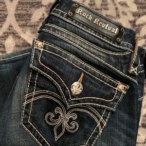 ROCK REVIVAL JEANS ✨